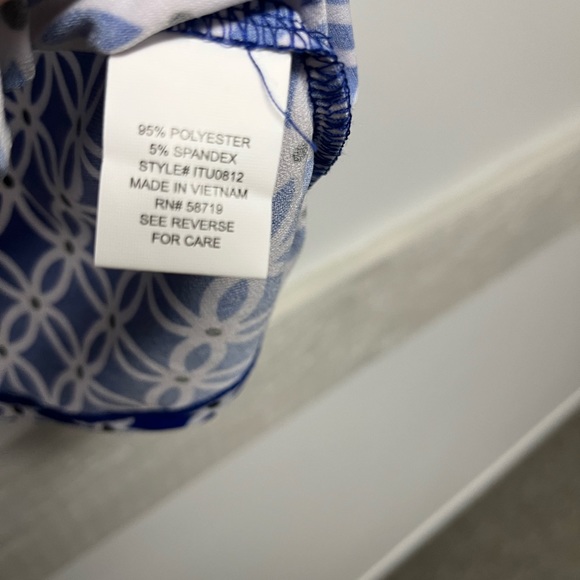 Plus Size 2X Blouse Top - Picture 4 of 6